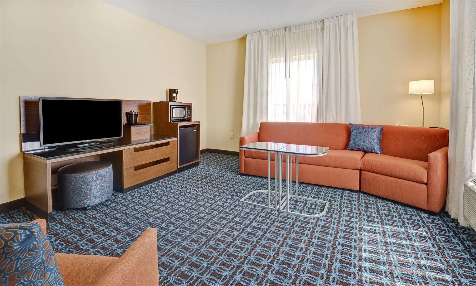 Fairfield Inn And Suites By Marriott Durham Southpoint Extérieur photo